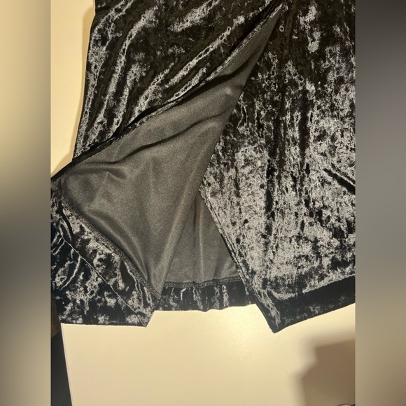 FREE PEOPLE Womens Kat Velvet Dress M Black Boho V Neck Lace Open Back NWT - Picture 5 of 12